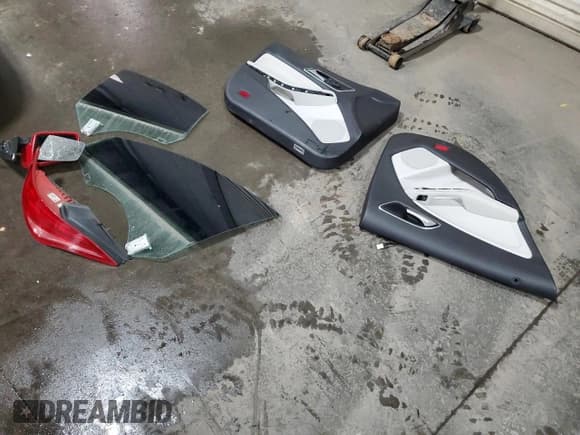 ✅ 2014 Mercedes-Benz CLA 250 • VIN: WDDSJ4EB5EN057155 • Лот: 82437995. Опубликован ранее на Copart с пробегом 93 217 миль. Бесплатный доступ к архиву аукционных продаж из США и подробный отчёт об истории автомобиля на DreamBid. Изображение 12.