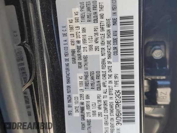 ✅ 2024 Mazda CX-30 S • VIN: 3MVDMBAM7RM612434 • Lot: 70040865. Wystawiony na Copart z przebiegiem Nie podano. Bezpłatny archiwum sprzedaży aukcyjnych z USA i szczegółowy raport historii pojazdu na DreamBid. Zdjęcie 12.