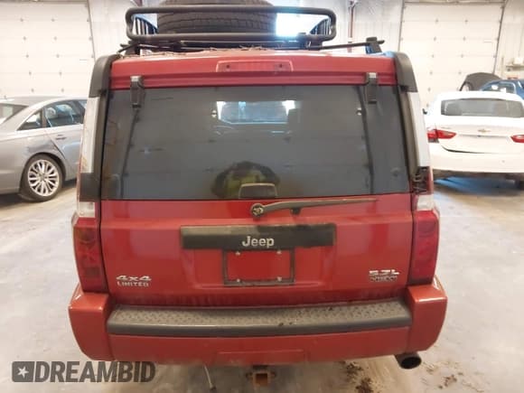 ✅ 2006 Jeep Commander Limited • VIN: 1J8HG58266C319288 • Лот: 42080158. Опубликован ранее на IAAI с пробегом 160 645 миль. Бесплатный доступ к архиву аукционных продаж из США и подробный отчёт об истории автомобиля на DreamBid. Изображение 16.