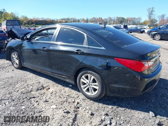 ✅ 2013 Hyundai Sonata GLS • VIN: 5NPEB4AC1DH652361 • Lot: 43409972. Listed on IAAI with 150,378 mi. Free auction sales archive from the USA and detailed vehicle history report at DreamBid. Image 3.