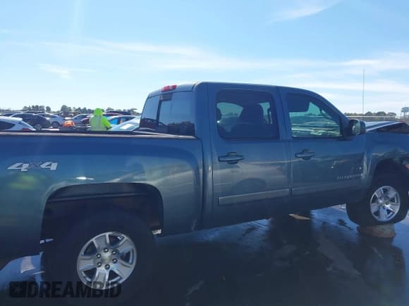 ✅ 2008 Chevrolet Silverado 1500 LTZ • VIN: 2GCEK13M881173074 • Lot: 43506004. Listed on IAAI with 188,827 mi. Free auction sales archive from the USA and detailed vehicle history report at DreamBid. Image 14.