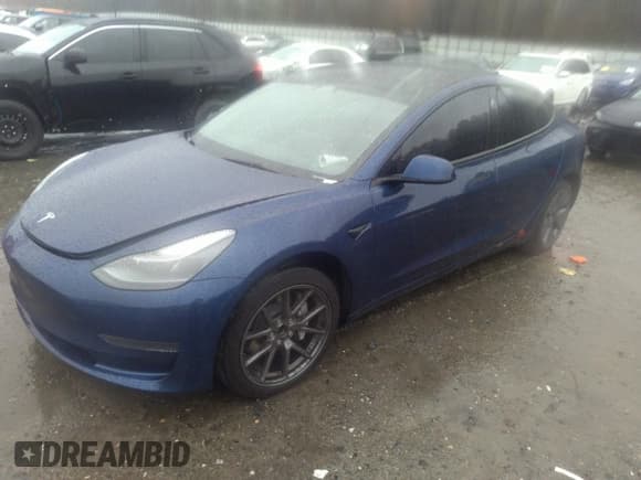 ✅ 2023 Tesla Model 3 • VIN: 5YJ3E1EA4PF576045 • Lot: 41565981. Wystawiony na IAAI z przebiegiem Nie podano. Bezpłatny archiwum sprzedaży aukcyjnych z USA i szczegółowy raport historii pojazdu na DreamBid. Zdjęcie 2.