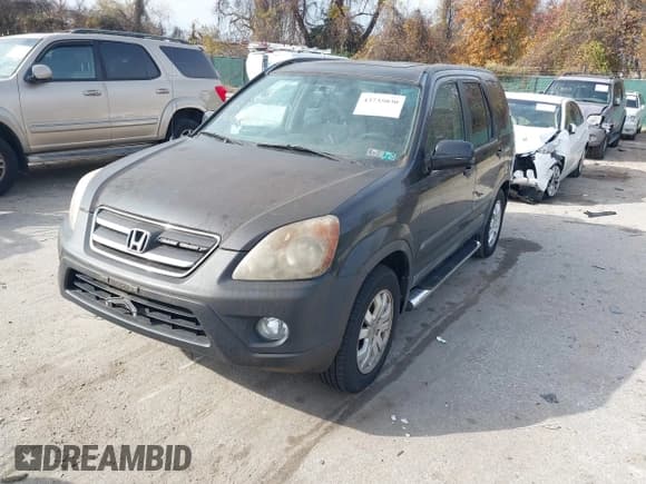 ✅ 2005 Honda CR-V EX • VIN: SHSRD78815U328396 • Lot: 43735030. Listed on IAAI with 311,683 mi. Free auction sales archive from the USA and detailed vehicle history report at DreamBid. Image 2.