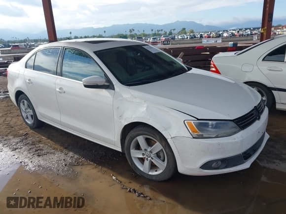 ✅ 2012 Volkswagen Jetta TDI • VIN: 3VWLL7AJ0CM368715 • Lot: 43764557. Listed on IAAI with 124,361 mi. Free auction sales archive from the USA and detailed vehicle history report at DreamBid. Image 1.