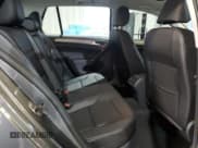 ✅ 2017 Volkswagen Golf S • VIN: 3VW117AU6HM029276 • Lot: 58365985. Wystawiony na Copart z przebiegiem 56 274 mil. Bezpłatny archiwum sprzedaży aukcyjnych z USA i szczegółowy raport historii pojazdu na DreamBid. Zdjęcie 10.