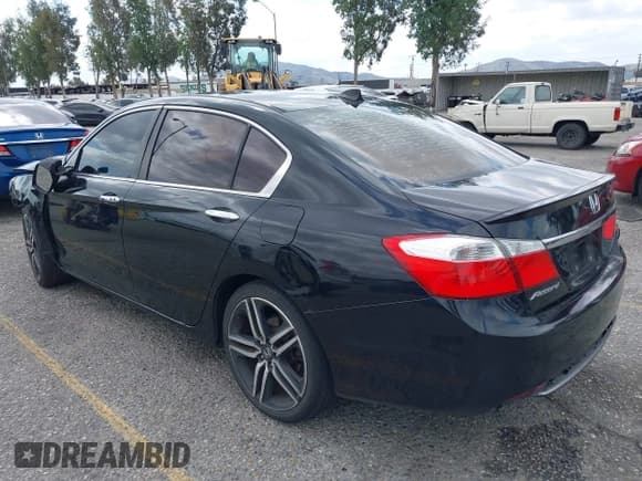 ✅ 2013 Honda Accord EX • VIN: 1HGCR2F70DA036727 • Lot: 42124584. Listed on IAAI with 190,166 mi. Free auction sales archive from the USA and detailed vehicle history report at DreamBid. Image 3.