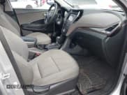 ✅ 2017 Hyundai Santa Fe 2.4L • VIN: 5XYZUDLB2HG409316 • Лот: 43635496. Опубликован ранее на IAAI с пробегом 122 173 миль. Бесплатный доступ к архиву аукционных продаж из США и подробный отчёт об истории автомобиля на DreamBid. Изображение 5.