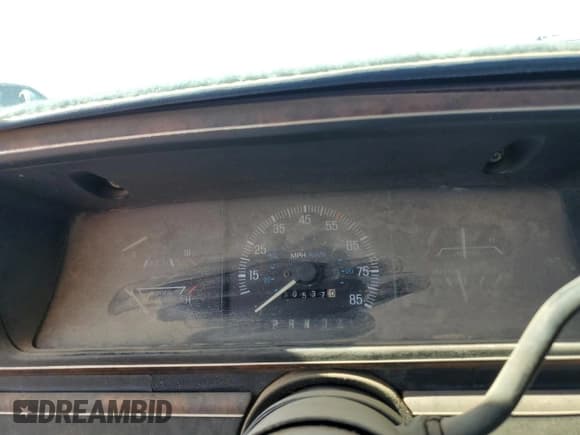 ✅ 1989 Ford F-150 • VIN: 1FTDF15Y8KPA13531 • Lot: 56539705. Wystawiony na Copart z przebiegiem 30 537 mil. Bezpłatny archiwum sprzedaży aukcyjnych z USA i szczegółowy raport historii pojazdu na DreamBid. Zdjęcie 9.