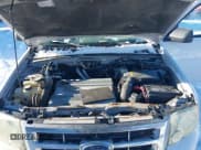 ✅ 2008 Ford Escape Hybrid • VIN: 1FMCU49H48KE43300 • Лот: 43850341. Опубликован ранее на IAAI с пробегом 67 507 миль. Бесплатный доступ к архиву аукционных продаж из США и подробный отчёт об истории автомобиля на DreamBid. Изображение 10.