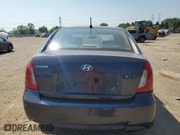 ✅ 2008 Hyundai Accent GLS • VIN: KMHCN46CX8U206000 • Лот: 64506035. Опубликован ранее на Copart с пробегом 172 697 миль. Бесплатный доступ к архиву аукционных продаж из США и подробный отчёт об истории автомобиля на DreamBid. Изображение 6.