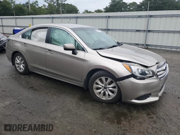 ✅ 2015 Subaru Legacy Premium • VIN: 4S3BNAC62F3035887 • Lot: 84041435. Wystawiony na Copart z przebiegiem 100 126 mil. Bezpłatny archiwum sprzedaży aukcyjnych z USA i szczegółowy raport historii pojazdu na DreamBid. Zdjęcie 4.