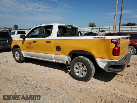 ✅ 2019 Chevrolet Silverado 1500 Work Truck • VIN: 1GCRYAEF9KZ180516 • Lot: 71236984. Wystawiony na Copart z przebiegiem 161 820 mil. Bezpłatny archiwum sprzedaży aukcyjnych z USA i szczegółowy raport historii pojazdu na DreamBid. Zdjęcie 2.