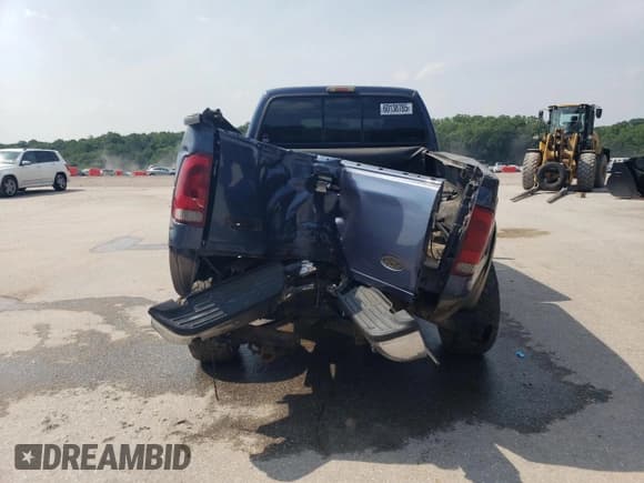 ✅ 2007 Ford F-350 XL • VIN: 1FTWW31P57EB52262 • Lot: 60138785. Listed on Copart with 170,721 mi. Free auction sales archive from the USA and detailed vehicle history report at DreamBid. Image 6.