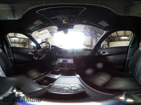 ✅ 2018 Land Rover Range Rover Velar R-Dynamic SE • VIN: SALYL2RV2JA768216 • Lot: 42768039. Listed on IAAI with 161,649 mi. Free auction sales archive from the USA and detailed vehicle history report at DreamBid. Image 21.