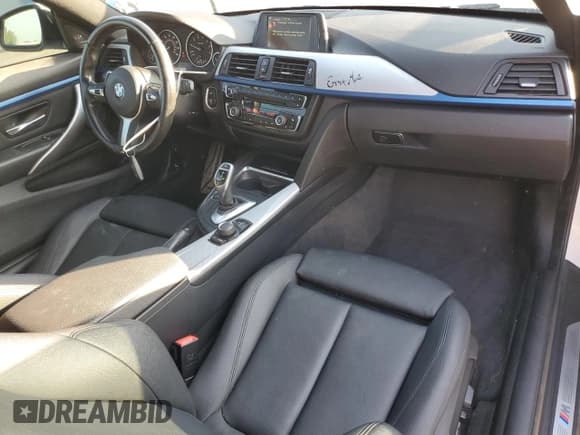 ✅ 2015 BMW 4 Series 428i • VIN: WBA3N7C59FK225378 • Лот: 84263885. Опубликован ранее на Copart с пробегом 81 212 миль. Бесплатный доступ к архиву аукционных продаж из США и подробный отчёт об истории автомобиля на DreamBid. Изображение 8.