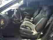 2015 Hyundai Veloster Turbo z VIN KMHTC6AE8FU241173, wystawiony jako Copart lot #40641794 z przebiegiem 96 293 mil mil oraz . Historia ofert i sprzedaży dostępna na DreamBid. Obrazek 7.