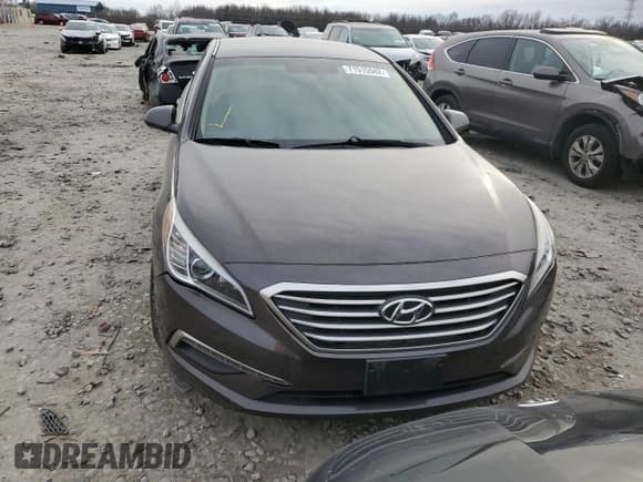 ✅ 2015 Hyundai Sonata SE • VIN: 5NPE24AF7FH167509 • Lot: 71515942. Listed on Copart with 44,609 mi. Free auction sales archive from the USA and detailed vehicle history report at DreamBid. Image 5.