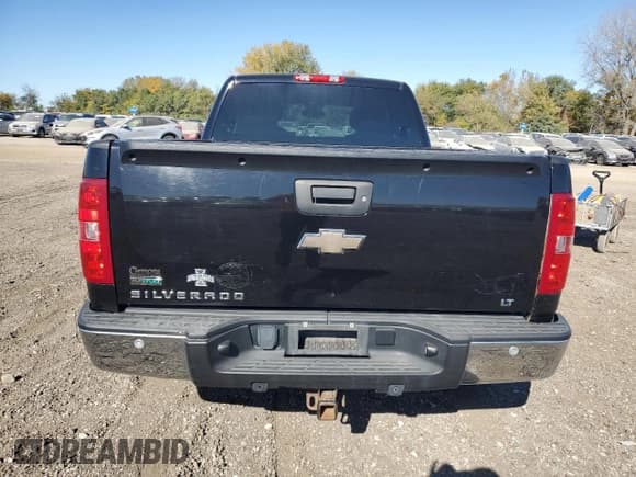 ✅ 2011 Chevrolet Silverado 1500 LT • VIN: 1GCRKSE34BZ256267 • Lot: 76383234. Listed on Copart with 238,721 mi. Free auction sales archive from the USA and detailed vehicle history report at DreamBid. Image 6.