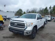 ✅ 2015 Toyota Tundra SR • VIN: 5TFUY5F13FX449132 • Lot: 43812643. Listed on IAAI with 65,376 mi. Free auction sales archive from the USA and detailed vehicle history report at DreamBid. Image 17.