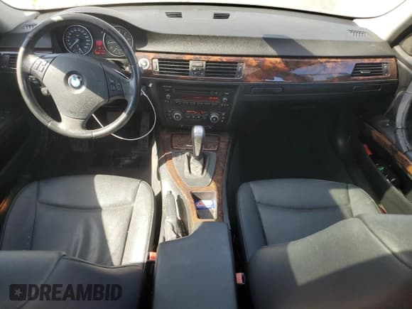 ✅ 2008 BMW 3 Series 328xi • VIN: WBAVT73538FZ37265 • Lot: 46370385. Listed on Copart with 184,966 mi. Free auction sales archive from the USA and detailed vehicle history report at DreamBid. Image 8.