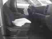 2026 Chevrolet Silverado 1500 LT z VIN 3GCUKDED5TG116874, wystawiony jako IAAI lot #43568713 z przebiegiem 1 845 mil mil oraz . Historia ofert i sprzedaży dostępna na DreamBid. Obrazek 5.