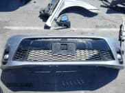 ✅ 2018 Toyota Sienna SE • VIN: 5TDXZ3DCXJS962511 • Lot: 43111836. Wystawiony na IAAI z przebiegiem 81 278 mil. Bezpłatny archiwum sprzedaży aukcyjnych z USA i szczegółowy raport historii pojazdu na DreamBid. Zdjęcie 12.