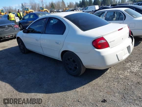2004 Dodge Neon SXT с VIN 1B3ES56C34D601823, выставлен на аукционе IAAI как лот 41755978 с пробегом 209 042 миль миль и . История ставок и продаж доступна на DreamBid. Изображение 3.