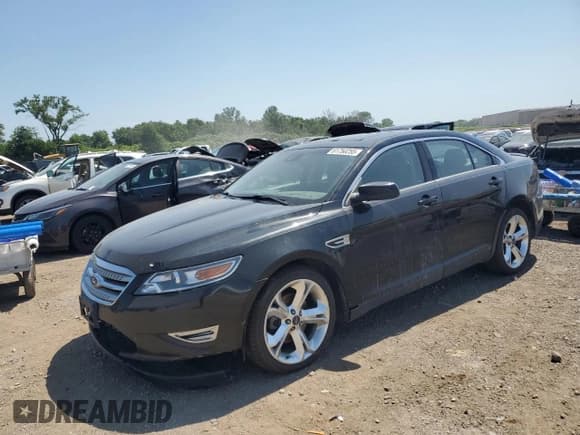 ✅ 2010 Ford Taurus SHO • VIN: 1FAHP2KT6AG152803 • Lot: 61750255. Listed on Copart with 194,462 mi. Free auction sales archive from the USA and detailed vehicle history report at DreamBid. Image 1.