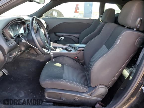 ✅ 2023 Dodge Challenger R/T Scat Pack • VIN: 2C3CDZFJ8PH615153 • Lot: 82569045. Listed on Copart with 27,682 mi. Free auction sales archive from the USA and detailed vehicle history report at DreamBid. Image 7.