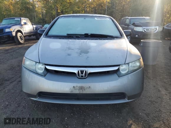 ✅ 2006 Honda Civic DX-G • VIN: 2HGFA16386H018928 • Лот: 84906545. Опубликован ранее на Copart с пробегом 239 528 миль. Бесплатный доступ к архиву аукционных продаж из США и подробный отчёт об истории автомобиля на DreamBid. Изображение 5.