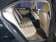 ✅ 2012 Volkswagen Jetta SEL • VIN: 3VWLP7AJ0CM324766 • Лот: 42181338. Опубликован ранее на IAAI с пробегом 125 367 миль. Бесплатный доступ к архиву аукционных продаж из США и подробный отчёт об истории автомобиля на DreamBid. Изображение 8.