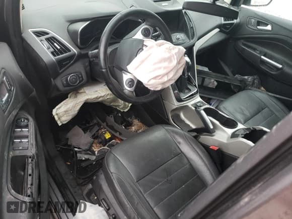 ✅ 2013 Ford C-Max SEL • VIN: 1FADP5BU2DL536114 • Lot: 90214335. Listed on Copart with 157,717 mi. Free auction sales archive from the USA and detailed vehicle history report at DreamBid. Image 8.