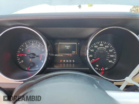 ✅ 2015 Ford Mustang EcoBoost Premium • VIN: 1FATP8UHXF5383874 • Lot: 92500525. Wystawiony na Copart z przebiegiem 55 723 mil. Bezpłatny archiwum sprzedaży aukcyjnych z USA i szczegółowy raport historii pojazdu na DreamBid. Zdjęcie 9.