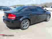 2010 Dodge Avenger SXT z VIN 1B3CC4FD0AN180494, wystawiony jako IAAI lot #41805186 z przebiegiem 185 783 mil mil oraz . Historia ofert i sprzedaży dostępna na DreamBid. Obrazek 4.