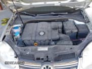 ✅ 2010 Volkswagen Jetta SE • VIN: 3VWRX7AJ9AM165284 • Lot: 43768798. Wystawiony na IAAI z przebiegiem 166 993 mil. Bezpłatny archiwum sprzedaży aukcyjnych z USA i szczegółowy raport historii pojazdu na DreamBid. Zdjęcie 10.