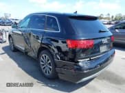 ✅ 2019 Audi Q7 Premium Plus • VIN: WA1LHAF78KD025573 • Lot: 42173645. Wystawiony na IAAI z przebiegiem 45 809 mil. Bezpłatny archiwum sprzedaży aukcyjnych z USA i szczegółowy raport historii pojazdu na DreamBid. Zdjęcie 3.