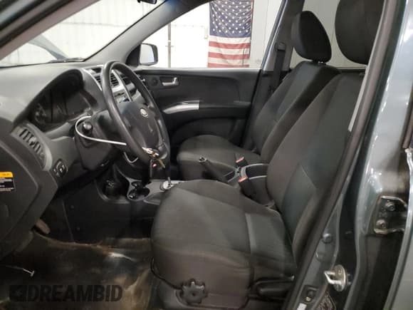 ✅ 2009 Kia Sportage LX • VIN: KNDJE723397602904 • Lot: 68704055. Wystawiony na Copart z przebiegiem 150 882 mil. Bezpłatny archiwum sprzedaży aukcyjnych z USA i szczegółowy raport historii pojazdu na DreamBid. Zdjęcie 7.