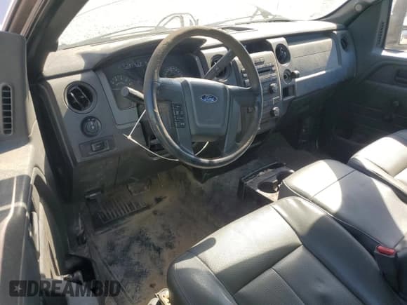 ✅ 2014 Ford F-150 XL • VIN: 1FTPF1CT6EKE02321 • Лот: 85883575. Опубликован ранее на Copart с пробегом 157 048 миль. Бесплатный доступ к архиву аукционных продаж из США и подробный отчёт об истории автомобиля на DreamBid. Изображение 8.