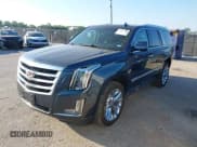✅ 2019 Cadillac Escalade Premium Luxury • VIN: 1GYS4CKJ4KR183416 • Лот: 43367780. Опубликован ранее на IAAI с пробегом 87 272 миль. Бесплатный доступ к архиву аукционных продаж из США и подробный отчёт об истории автомобиля на DreamBid. Изображение 17.