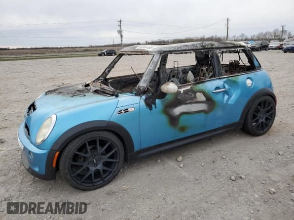 ✅ 2005 MINI Hardtop S • VIN: WMWRE33465TD90424 • Lot: 50558185. Listed on Copart with Not provided. Free auction sales archive from the USA and detailed vehicle history report at DreamBid. Image 1.