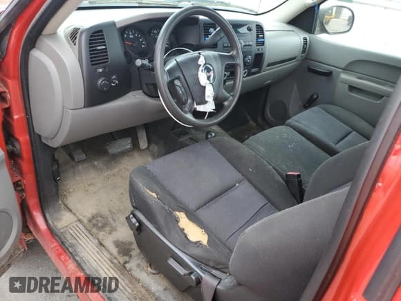 ✅ 2011 GMC Sierra 1500 Work Truck • VIN: 1GTN2TEA6BZ329996 • Лот: 57677544. Опубликован ранее на Copart с пробегом 173 286 миль. Бесплатный доступ к архиву аукционных продаж из США и подробный отчёт об истории автомобиля на DreamBid. Изображение 8.