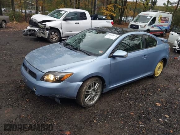 ✅ 2010 Scion tC • VIN: JTKDE3B77A0314673 • Lot: 43607665. Listed on IAAI with 137,076 mi. Free auction sales archive from the USA and detailed vehicle history report at DreamBid. Image 2.