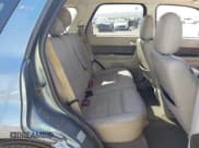 ✅ 2011 Ford Escape Hybrid • VIN: 1FMCU4K34BKA60771 • Lot: 42283654. Wystawiony na IAAI z przebiegiem 158 570 mil. Bezpłatny archiwum sprzedaży aukcyjnych z USA i szczegółowy raport historii pojazdu na DreamBid. Zdjęcie 8.