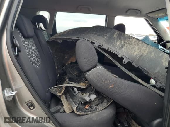 ✅ 2010 Kia Soul + • VIN: KNDJT2A20A7124401 • Lot: 91655335. Wystawiony na Copart z przebiegiem 121 445 mil. Bezpłatny archiwum sprzedaży aukcyjnych z USA i szczegółowy raport historii pojazdu na DreamBid. Zdjęcie 11.