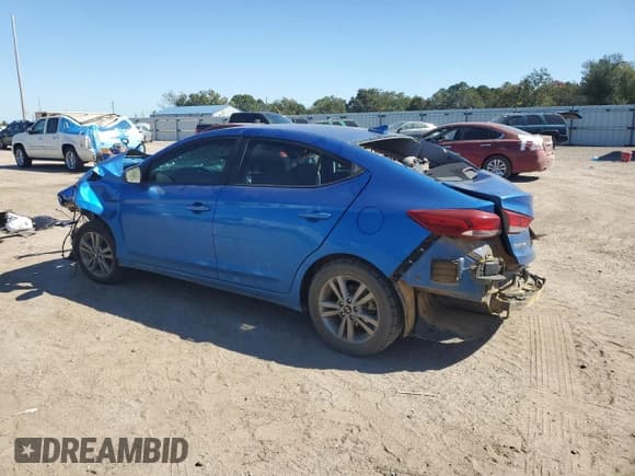 ✅ 2018 Hyundai Elantra Limited • VIN: 5NPD84LF9JH360860 • Lot: 82479755. Listed on Copart with 101,300 mi. Free auction sales archive from the USA and detailed vehicle history report at DreamBid. Image 2.