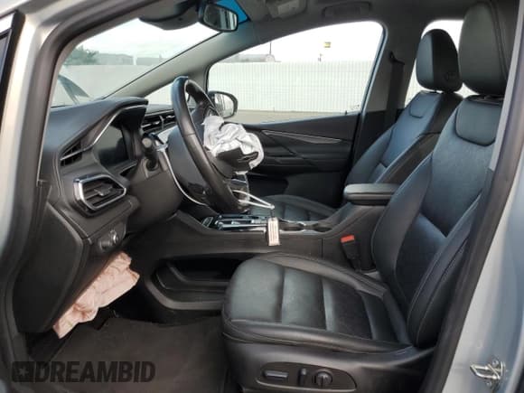 ✅ 2023 Chevrolet Bolt EV 2LT • VIN: 1G1FX6S08P4138256 • Lot: 41491135. Wystawiony na Copart z przebiegiem 43 505 mil. Bezpłatny archiwum sprzedaży aukcyjnych z USA i szczegółowy raport historii pojazdu na DreamBid. Zdjęcie 7.