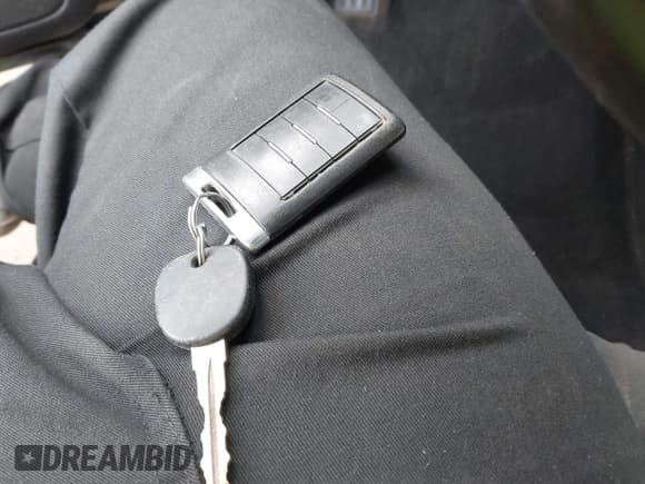 ✅ 2013 Cadillac CTS Luxury • VIN: 1G6DG5E56D0115726 • Lot: 41996717. Listed on IAAI with 216,011 mi. Free auction sales archive from the USA and detailed vehicle history report at DreamBid. Image 11.