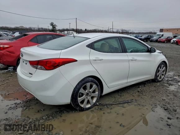 ✅ 2013 Hyundai Elantra GLS • VIN: 5NPDH4AE9DH422997 • Lot: 93528135. Listed on Copart with 99,803 mi. Free auction sales archive from the USA and detailed vehicle history report at DreamBid. Image 3.