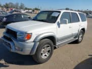 ✅ 2000 Toyota 4Runner Limited • VIN: JT3GN87RXY0141547 • Lot: 43524678. Wystawiony na IAAI z przebiegiem 253 904 mil. Bezpłatny archiwum sprzedaży aukcyjnych z USA i szczegółowy raport historii pojazdu na DreamBid. Zdjęcie 2.
