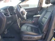 ✅ 2019 Chevrolet Equinox Premier • VIN: 3GNAXNEV1KL270949 • Лот: 86524765. Опубликован ранее на Copart с пробегом Не указан. Бесплатный доступ к архиву аукционных продаж из США и подробный отчёт об истории автомобиля на DreamBid. Изображение 7.